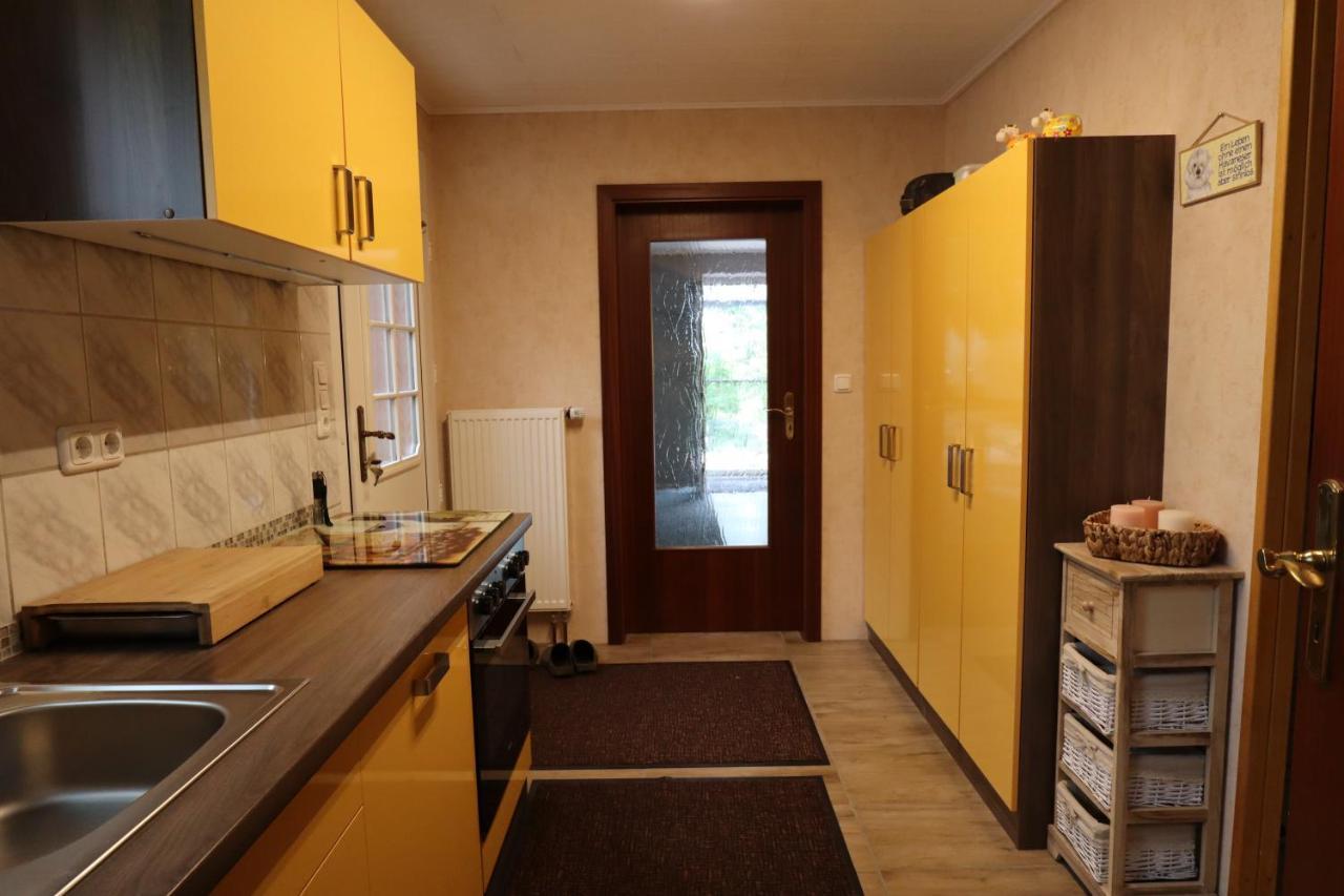 Haus Flieder Villa ครุมเฮิร์น ภายนอก รูปภาพ